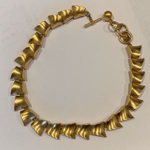 Vintage Jewelry Gold Tone Necklace Anne Klein